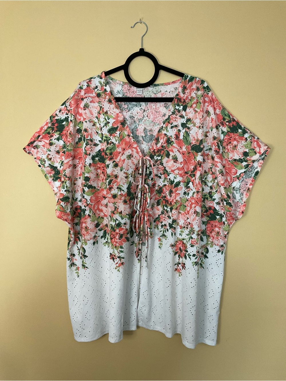 Cato White & Coral Floral Tie-Front V-Neck Tunic